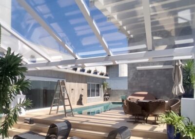 Tablado sobre Piscina